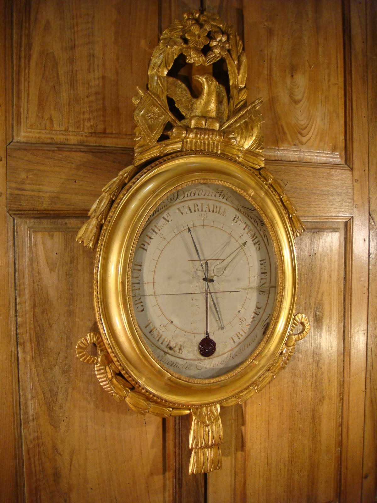 Baromètre Ovale en bois doré Epoque Louis XVI - XVIIIe siècle - N